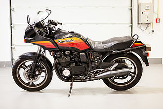 Motorrad Kawasaki GPz 550, Baujahr 1981–1985 (Crashversuche mit Motorradtransportanhängern)